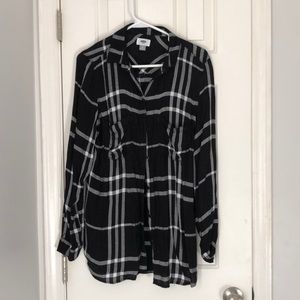 Long sleeve plaid button up tunic